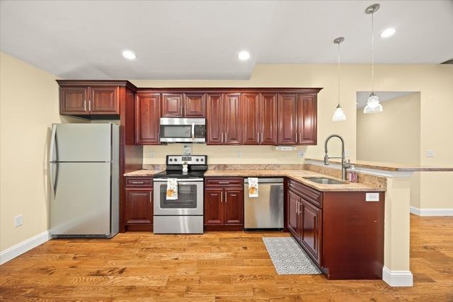5 Wyman Rd, Randolph, MA 02368