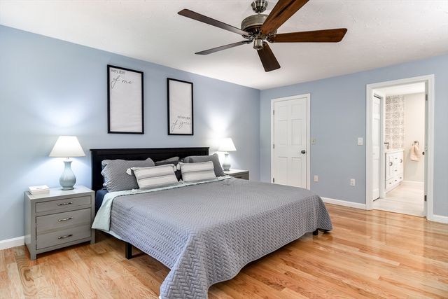 92 Flanagan Drive, Framingham, MA 01701