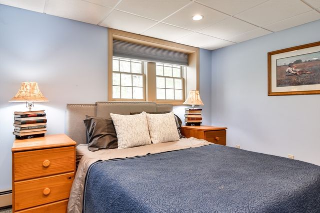 92 Flanagan Drive, Framingham, MA 01701
