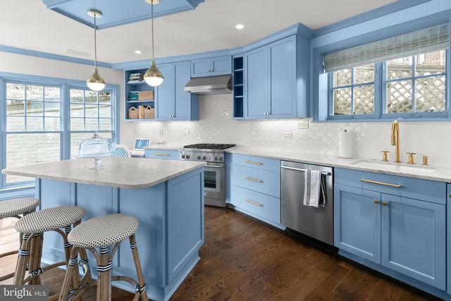 4520 DEXTER ST NW, Washington, DC 20007