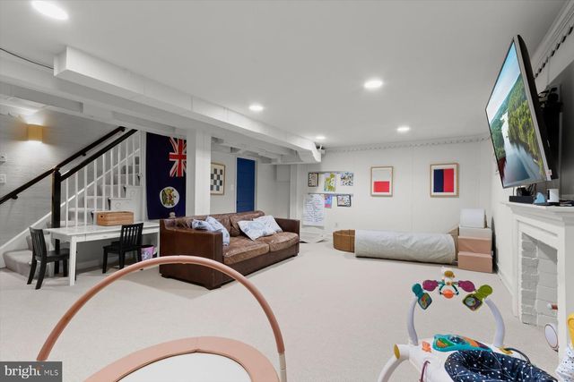 4520 DEXTER ST NW, Washington, DC 20007