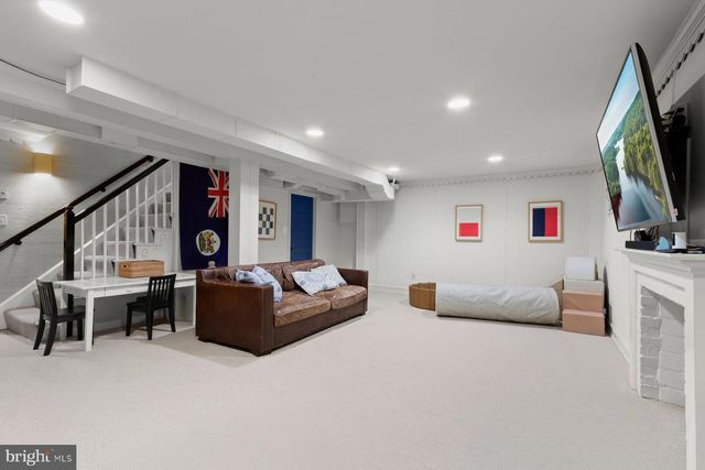 4520 DEXTER ST NW, Washington, DC 20007