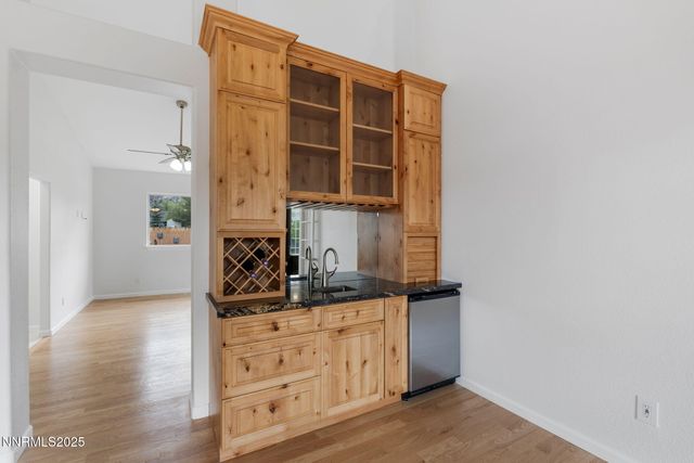 325 Old Washoe Cir, Washoe Valley, NV 89704