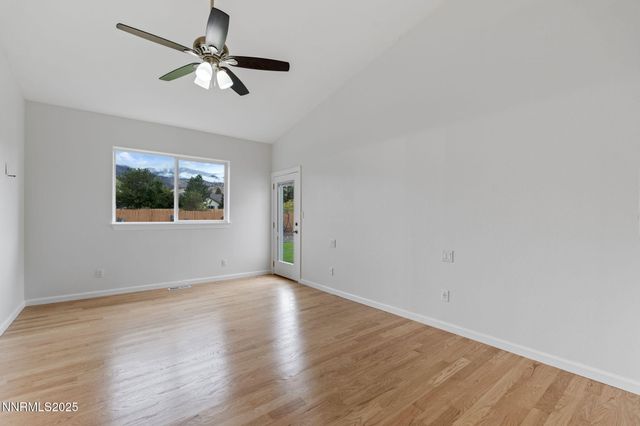 325 Old Washoe Cir, Washoe Valley, NV 89704