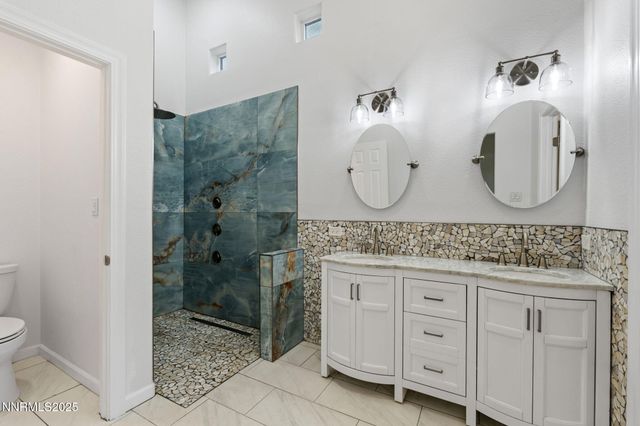 325 Old Washoe Cir, Washoe Valley, NV 89704