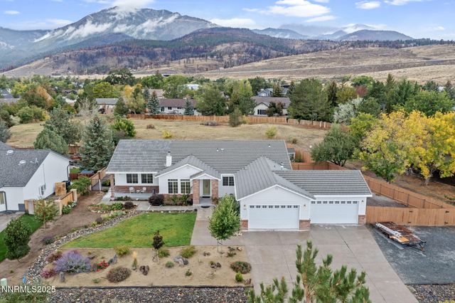 325 Old Washoe Cir, Washoe Valley, NV 89704