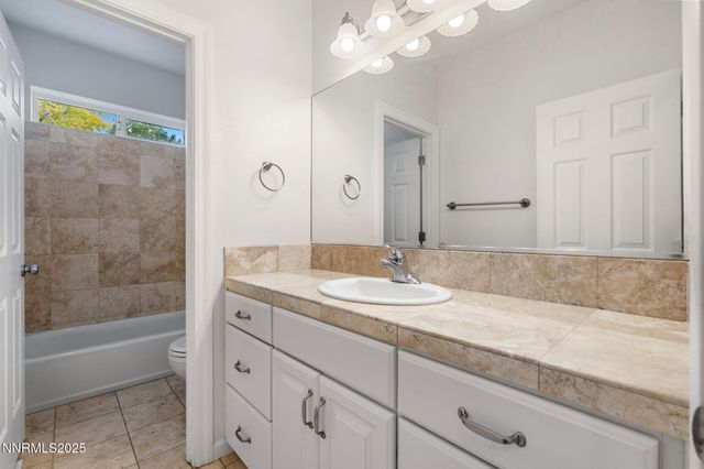 325 Old Washoe Cir, Washoe Valley, NV 89704