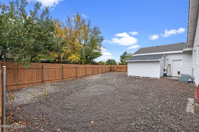 325 Old Washoe Cir, Washoe Valley, NV 89704