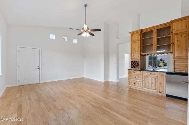 325 Old Washoe Cir, Washoe Valley, NV 89704