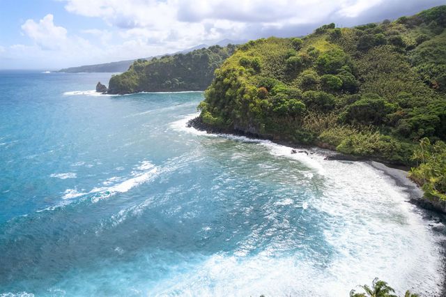 262 Wailua Rd, Hana, HI 96713