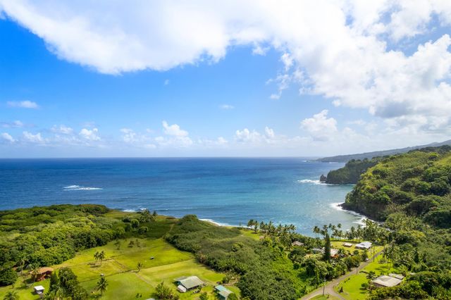 262 Wailua Rd, Hana, HI 96713