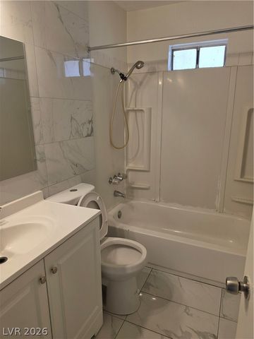 436 North 13th Street C, Las Vegas, NV 89101