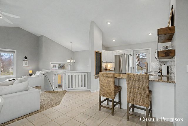7957 Westside Drive, Georgetown Twp, MI 49426