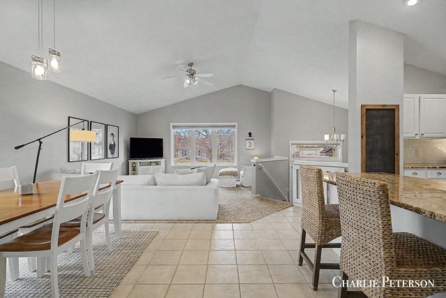 7957 Westside Drive, Georgetown Twp, MI 49426