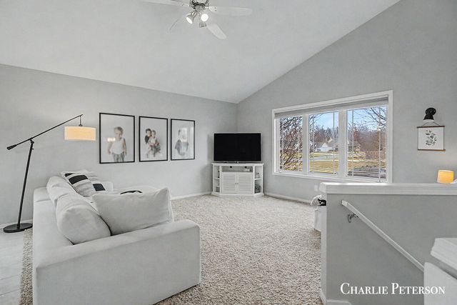 7957 Westside Drive, Georgetown Twp, MI 49426
