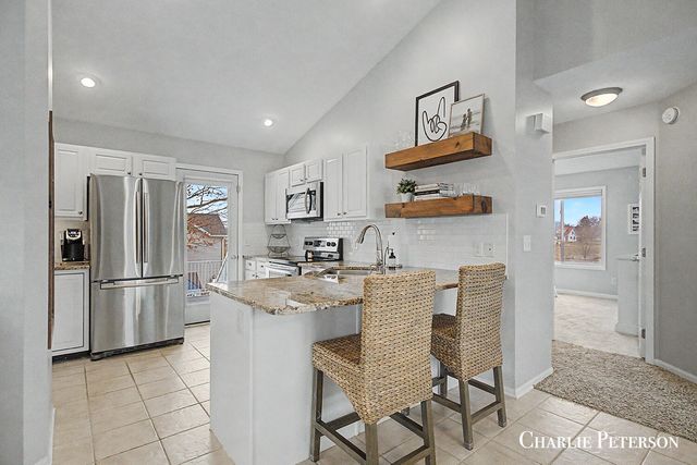 7957 Westside Drive, Georgetown Twp, MI 49426