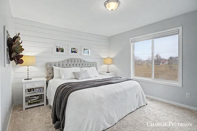 7957 Westside Drive, Georgetown Twp, MI 49426