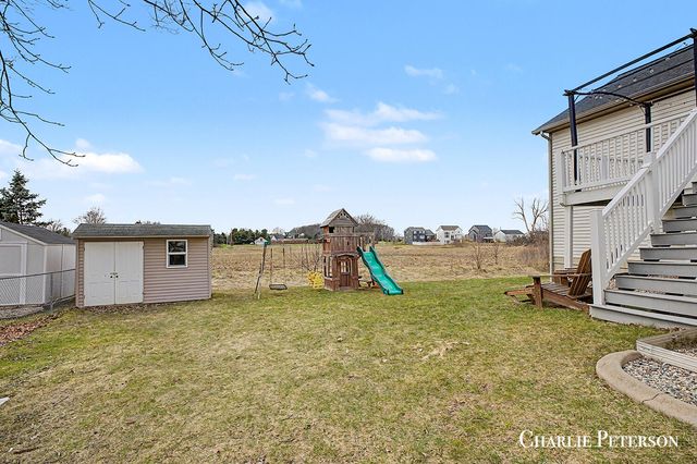 7957 Westside Drive, Georgetown Twp, MI 49426