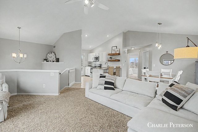 7957 Westside Drive, Georgetown Twp, MI 49426