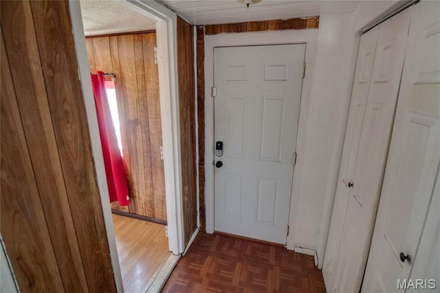 124 E 7th Street, Roxana, IL 62084