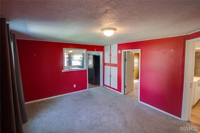 124 E 7th Street, Roxana, IL 62084