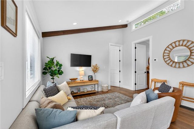 6564 Bermuda Lane, Flowery Branch, GA 30542