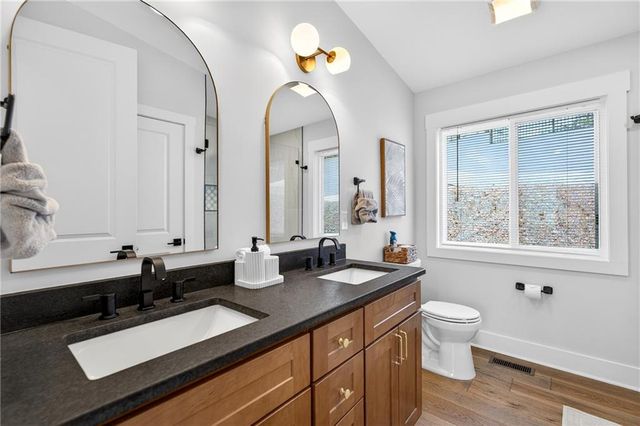 6564 Bermuda Lane, Flowery Branch, GA 30542