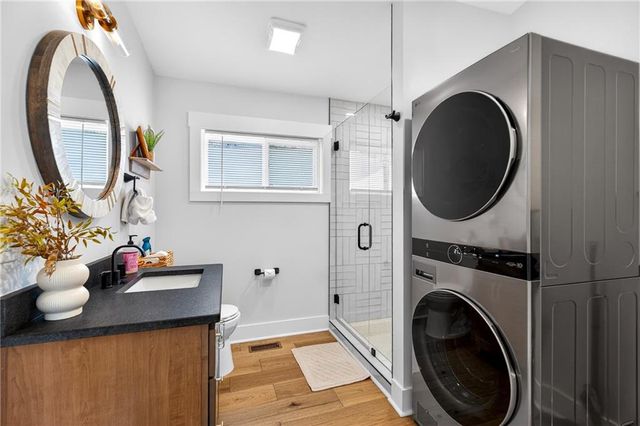 6564 Bermuda Lane, Flowery Branch, GA 30542