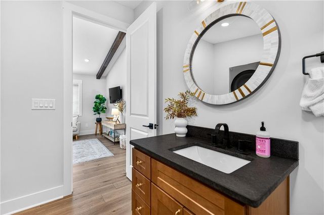 6564 Bermuda Lane, Flowery Branch, GA 30542