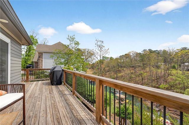 6564 Bermuda Lane, Flowery Branch, GA 30542