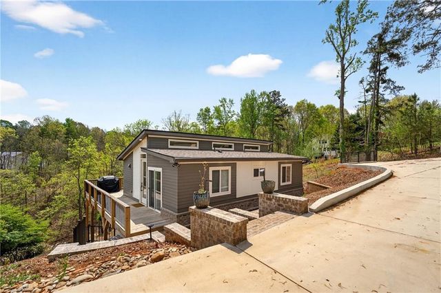 6564 Bermuda Lane, Flowery Branch, GA 30542