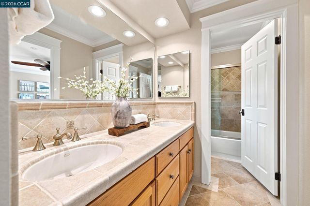 645 Birchwood Ct, Danville, CA 94506