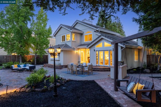 645 Birchwood Ct, Danville, CA 94506