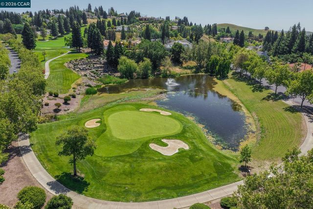 645 Birchwood Ct, Danville, CA 94506