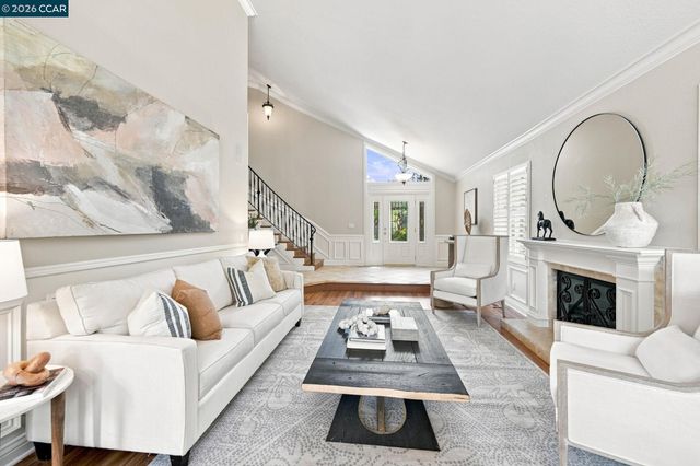 645 Birchwood Ct, Danville, CA 94506