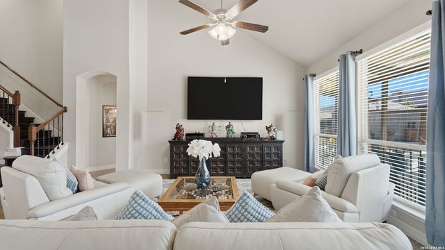 4929 BATTLE LAKE ST, Schertz, TX 78108