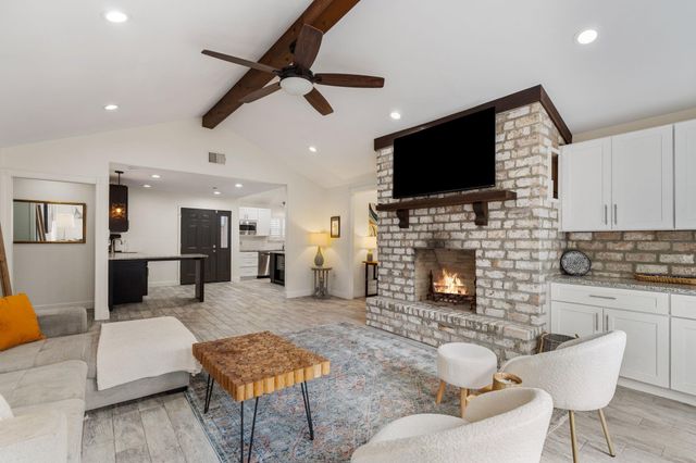 315 Greenpark Drive, Houston, TX 77079