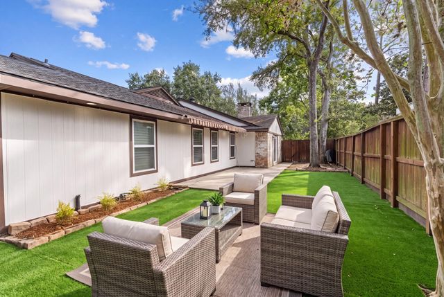 315 Greenpark Drive, Houston, TX 77079