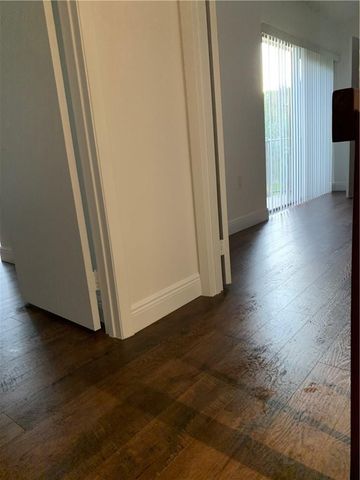 2942 SW 22nd Circle, Delray Beach, FL 33445