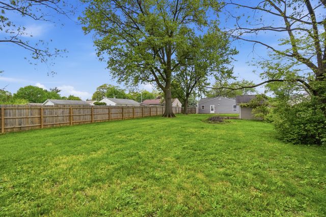 2883 Lowell Drive, Columbus, OH 43204