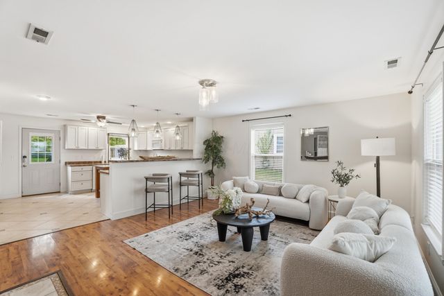 2883 Lowell Drive, Columbus, OH 43204