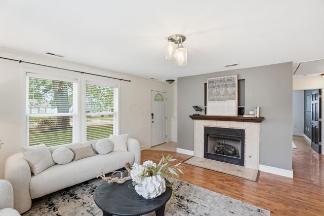 2883 Lowell Drive, Columbus, OH 43204