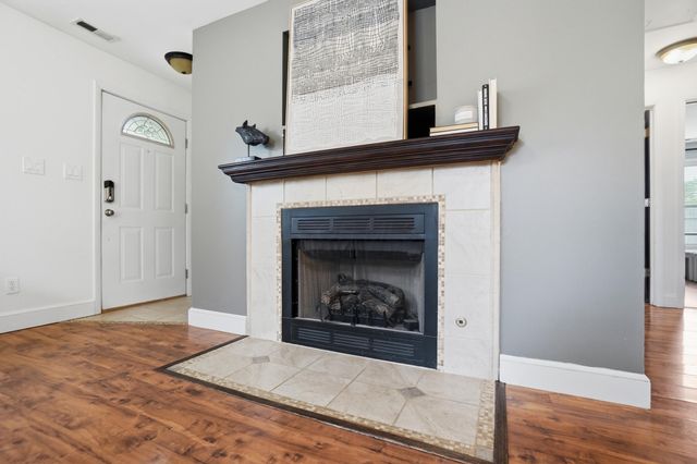 2883 Lowell Drive, Columbus, OH 43204