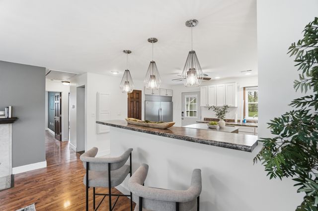 2883 Lowell Drive, Columbus, OH 43204