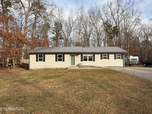 1070 N Shady Lane Loop, Clarkrange, TN 38553