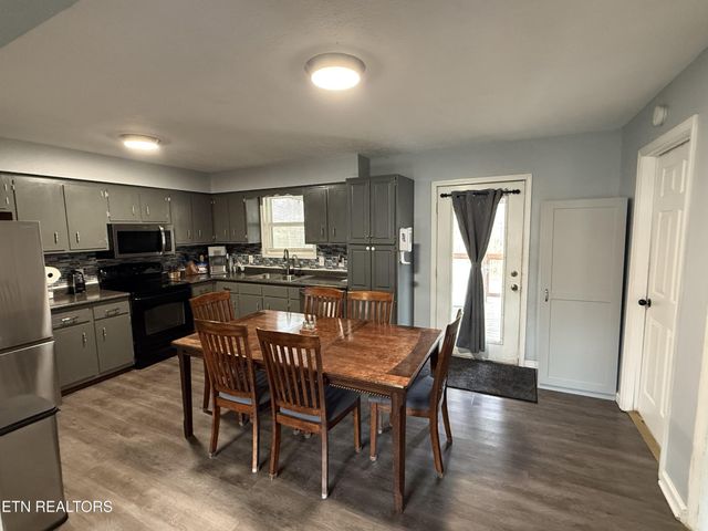 1070 N Shady Lane Loop, Clarkrange, TN 38553