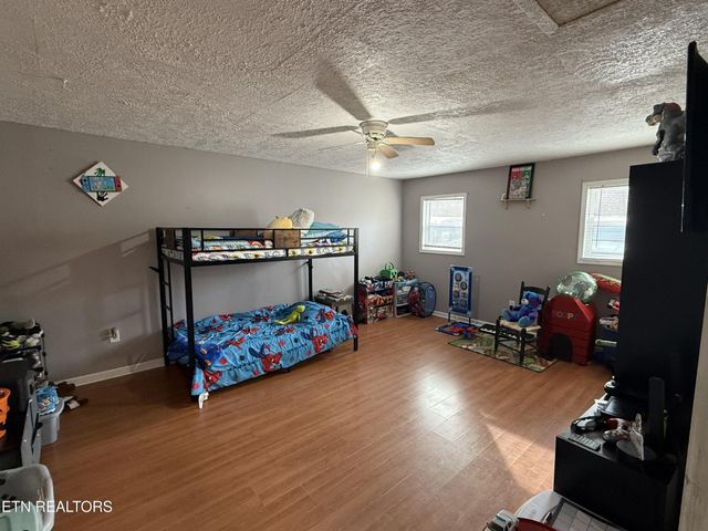 1070 N Shady Lane Loop, Clarkrange, TN 38553