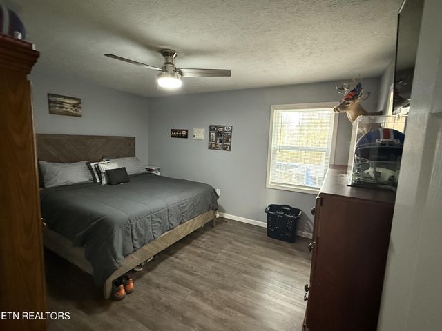 1070 N Shady Lane Loop, Clarkrange, TN 38553