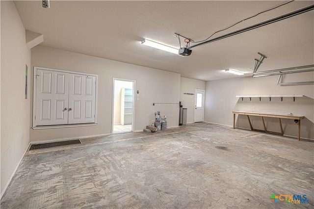 9207 Lake Pointe Drive, Temple, TX 76502