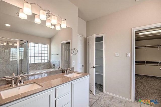 9207 Lake Pointe Drive, Temple, TX 76502